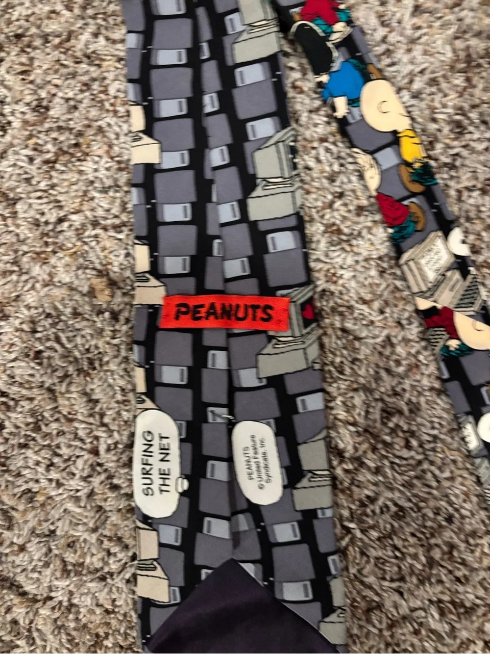 Vintage Peanuts and looney tunes ties